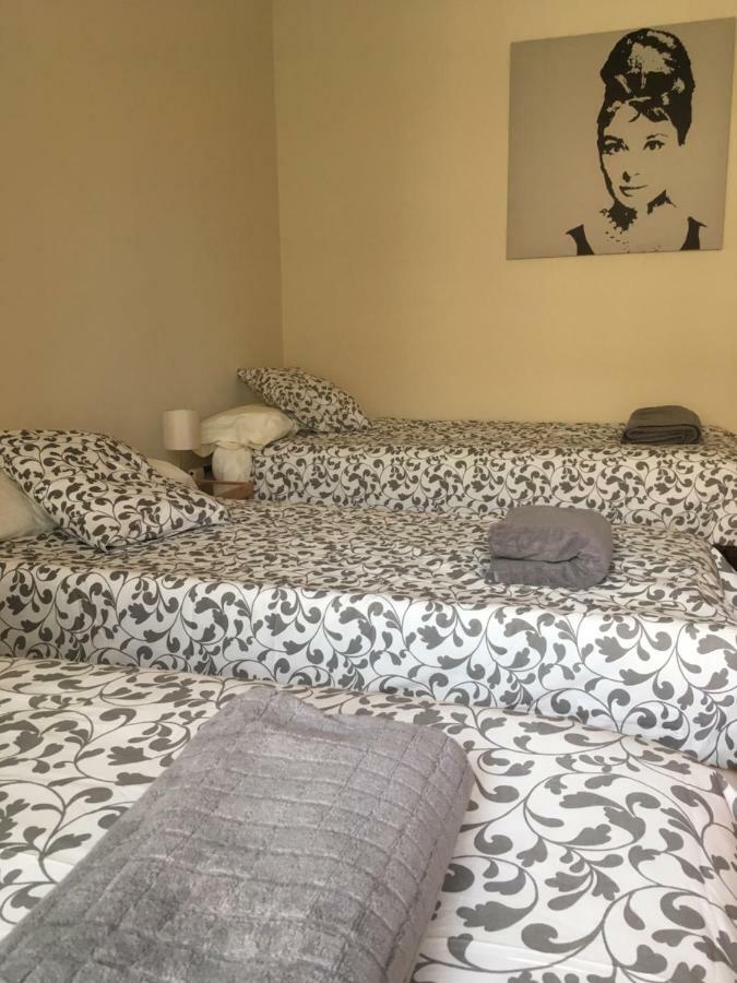 Ferienwohnung Espacios Blanco Santiago - Con Parking. Valladolid Exterior foto